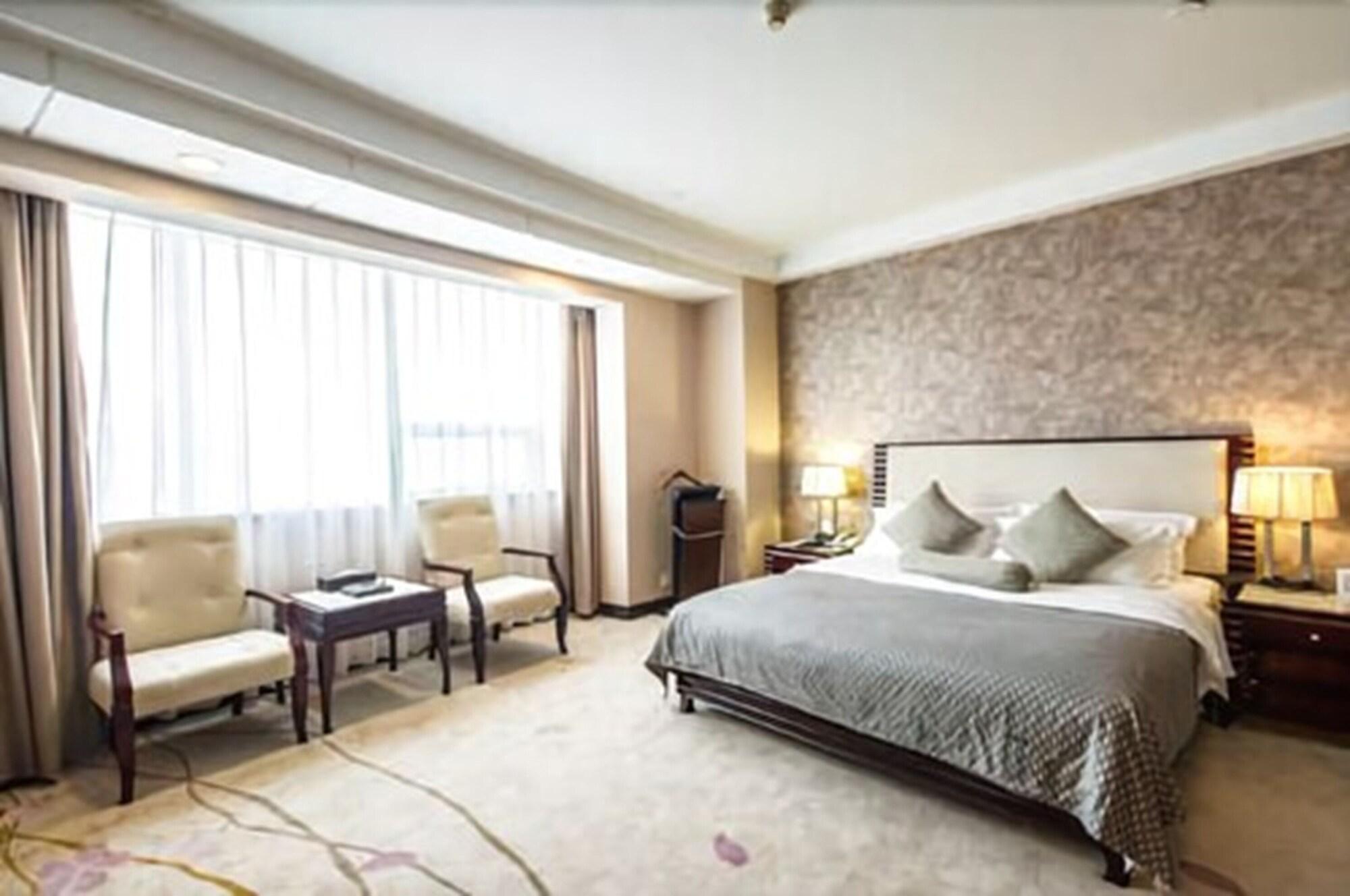 Hongyi Hotel Wuhan Exterior foto