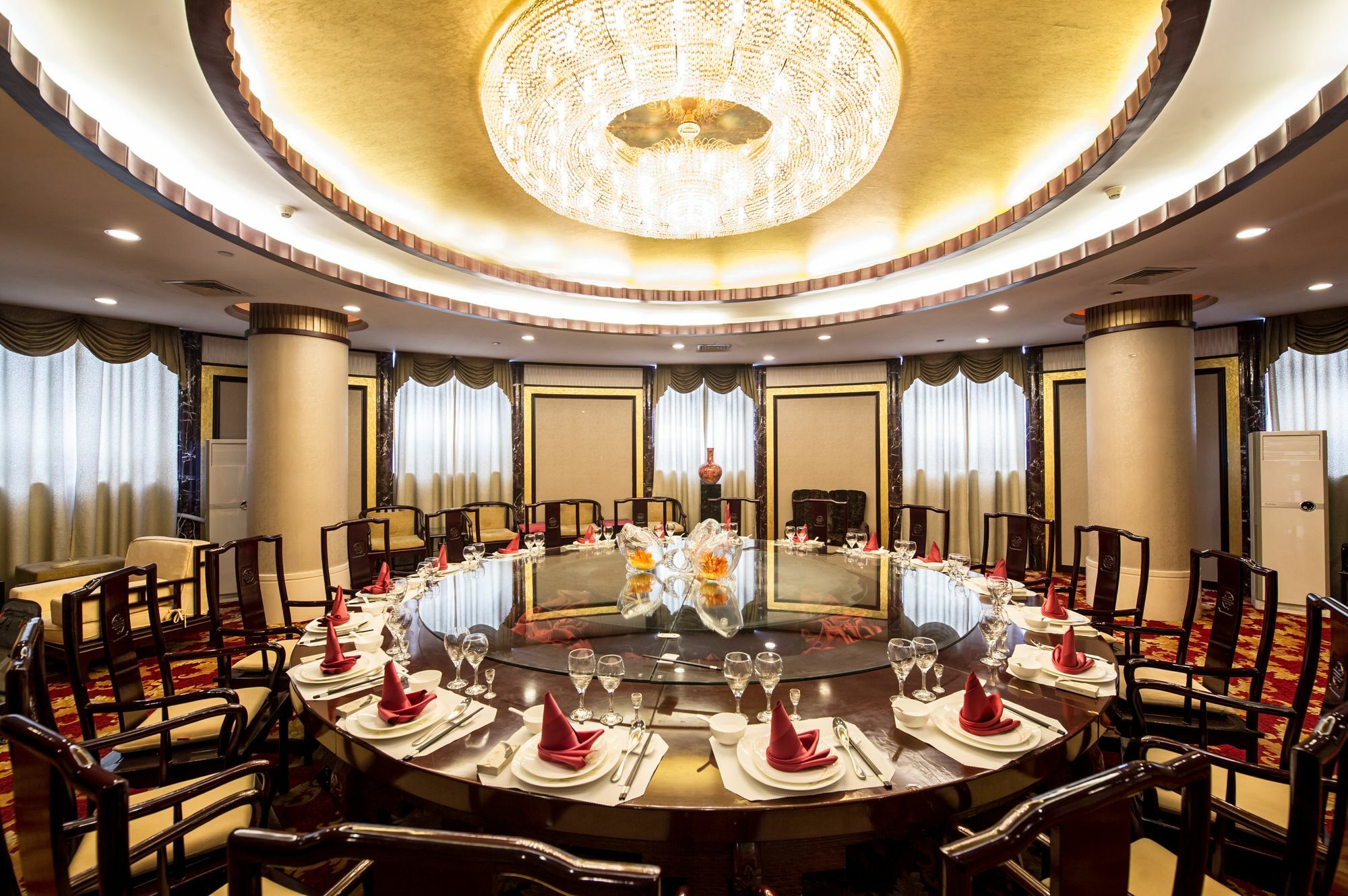 Hongyi Hotel Wuhan Exterior foto